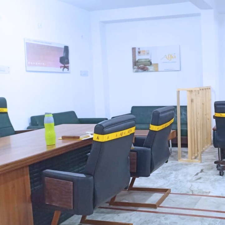 Office Table in Etawah