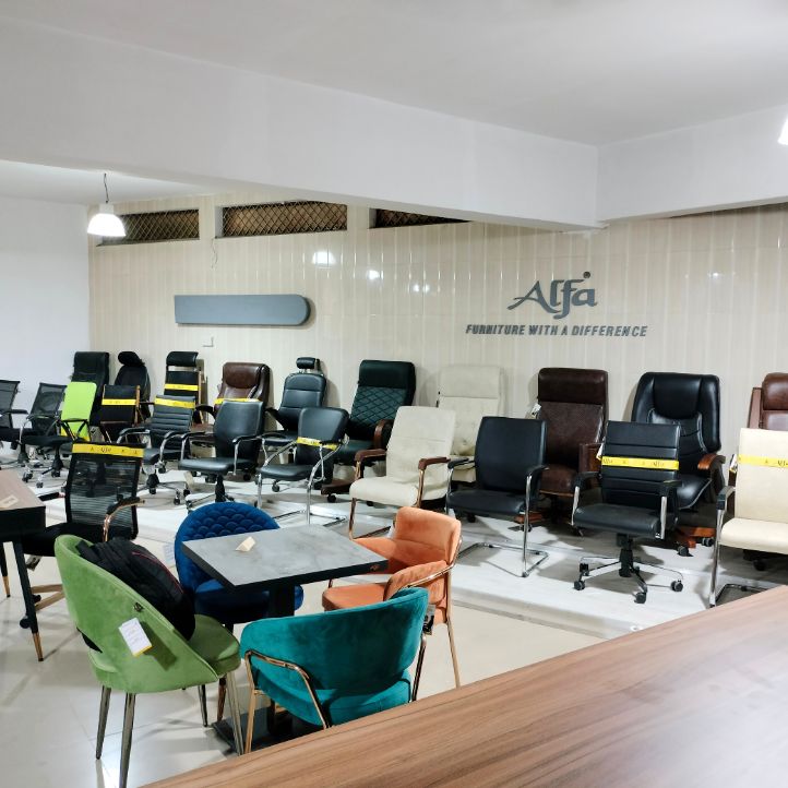 Office Furniture Showroom in Azamgarh