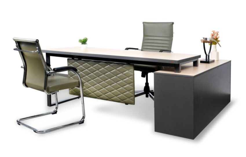 Premium Office Table in Chandigarh